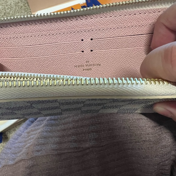 Louis Vuitton Clemence Wallet - Picture 5 of 6